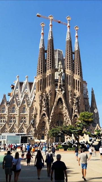 Саграда Фамилия: Гениальное Искусство Гауди #Барселона #архитектура #путешествия