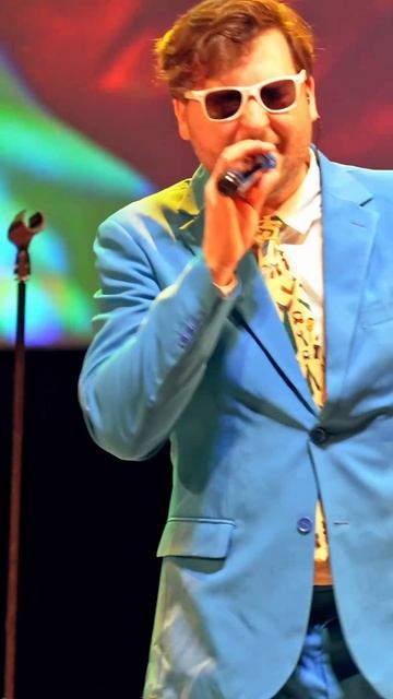 Когда публика ценит стиль, выбирают Стиляги Band