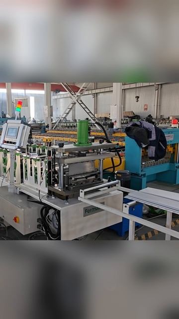 Линия фасадных панелей