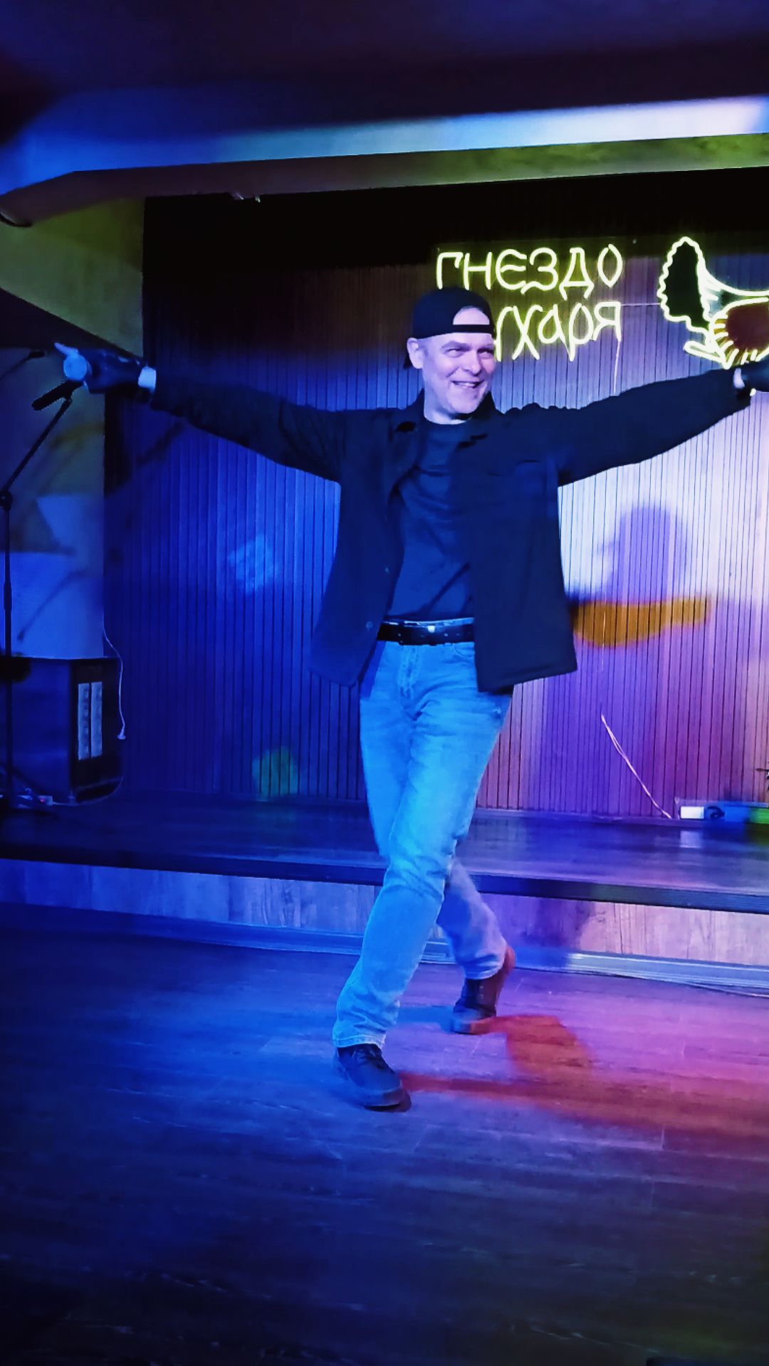 Dc7907d91f2374f50f5bbaff01b5228f