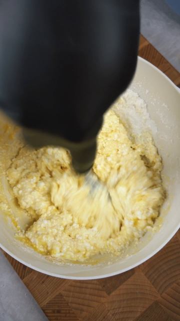 Белковая пицца на творожном тесте — максимум пользы и минимум жира! 🍕💪