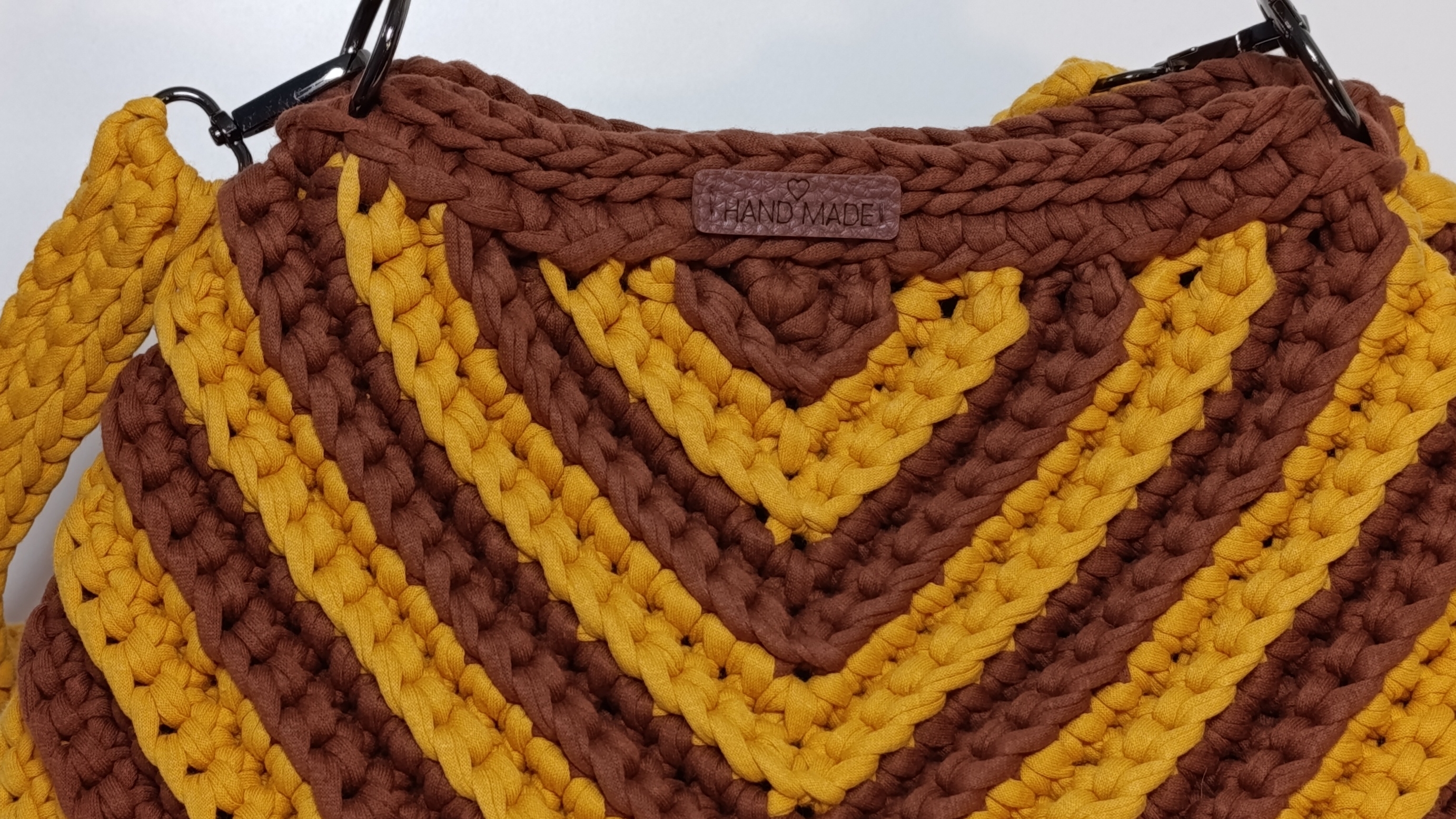 Сумка из трикотажной пряжи крючком