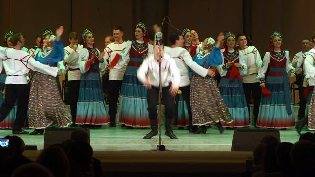 Хор Пятницкого - Во горнице