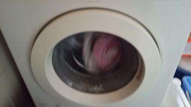 самсунг: стирка постельного.