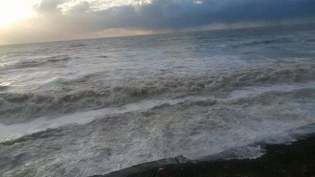 Грозное чёрное море