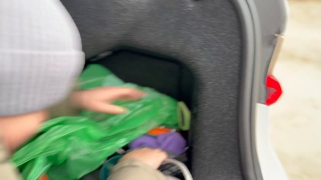 Лайфхак, как вылезти из багажника