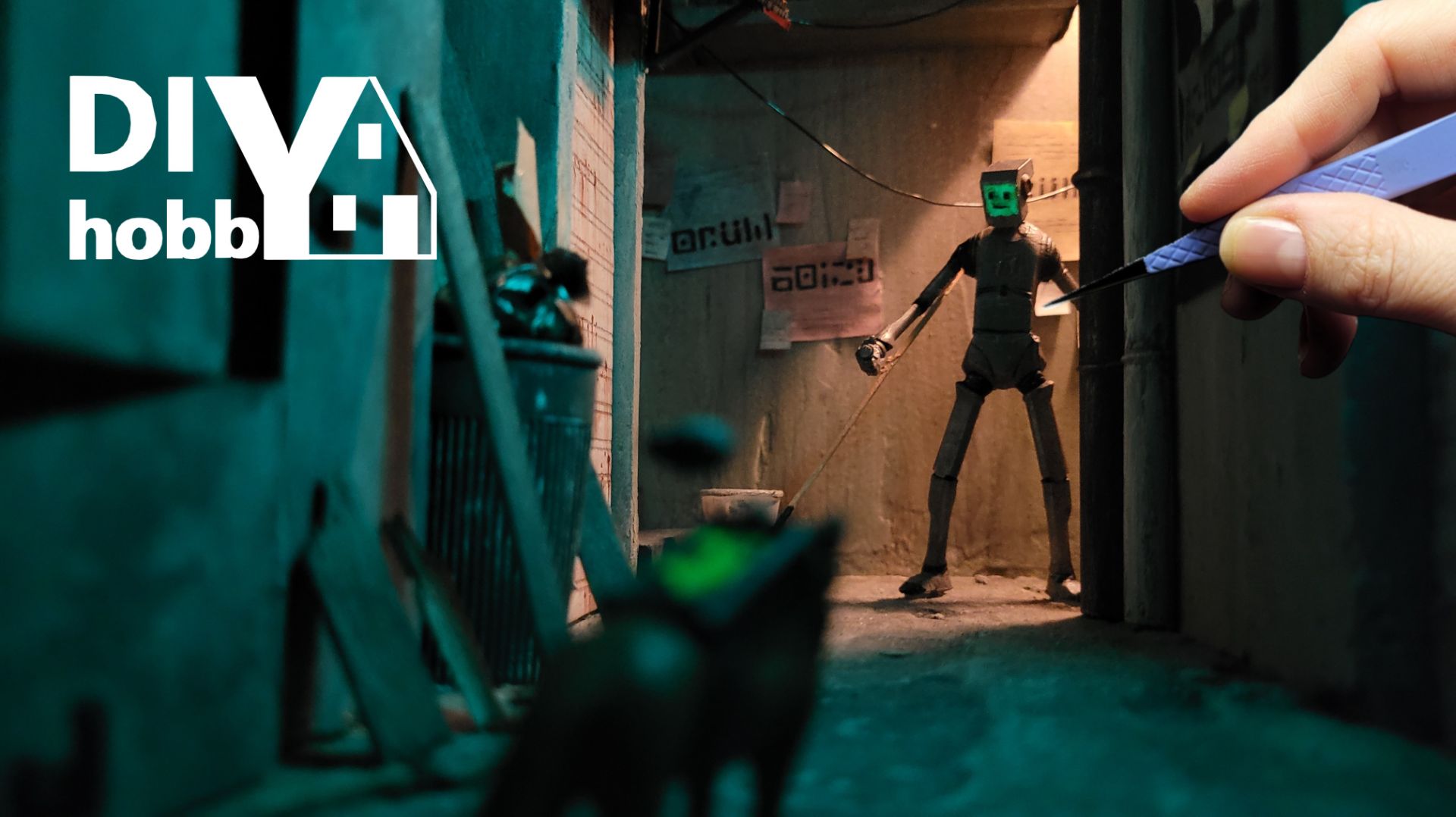 Диорама с маленьким героем из игры Stray: создаем бук нук своими руками