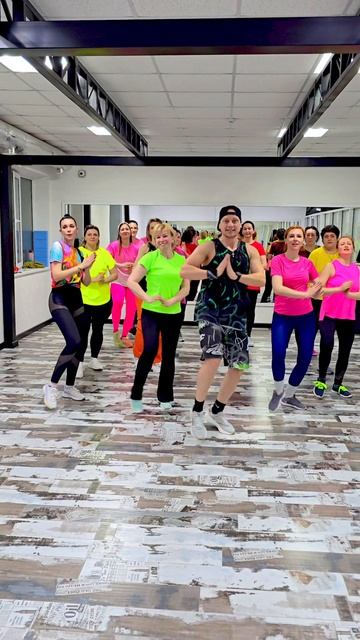 Кайфую от этого трека🤤 Скрипка просто пушка 🤗
🎶 Solpulse-Motion (регги)
Хорео 🕺 @nvdancezumba