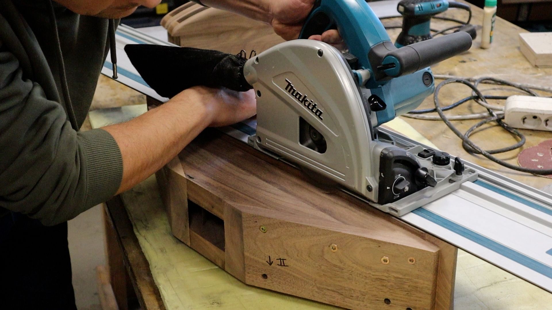 В мастерской №65. Подготовительные работы по корпусам и рупорам. TOWER - Часть 1.