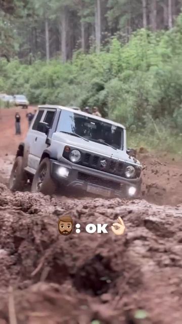 Едет не быстро, зато далеко 😎