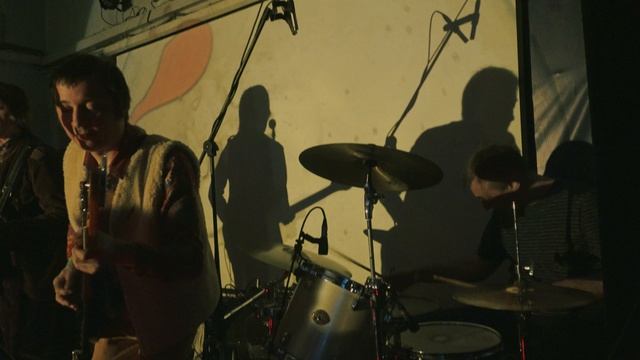 The Thunderbeats - Somebody Isn't Feeling (рюмочная Зюзино 08.03.2026)