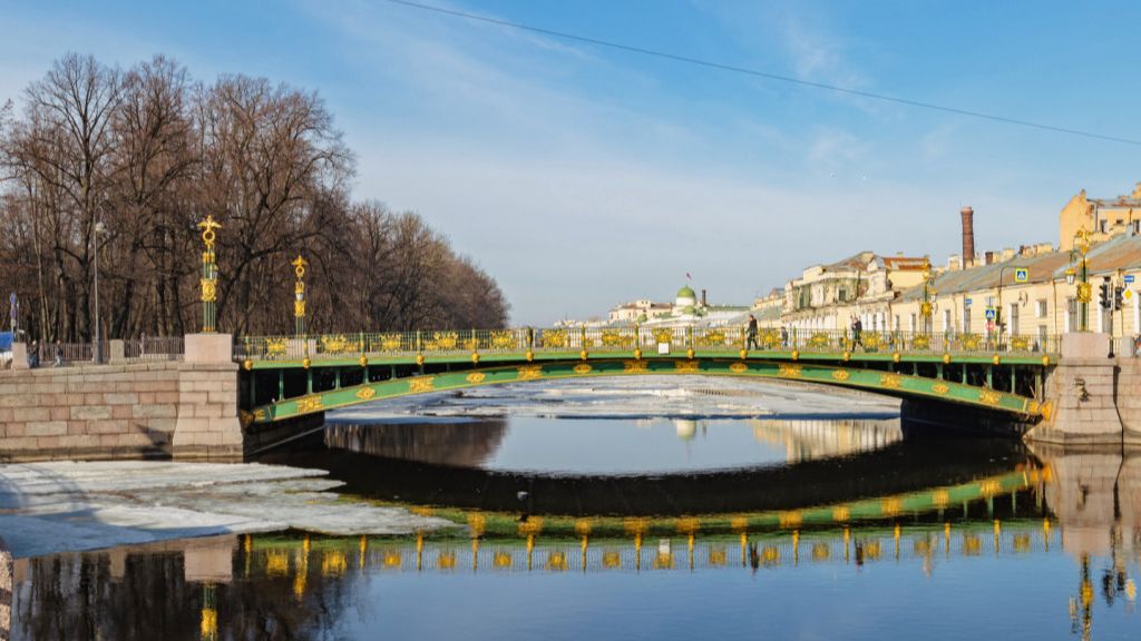 г. Санкт-Петербург, Центральный р-н, наб. Реки Фонтанки, д. 1