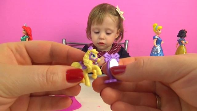 Платья Принцесс Диснея из Плей До - Пластилин с сюрприз