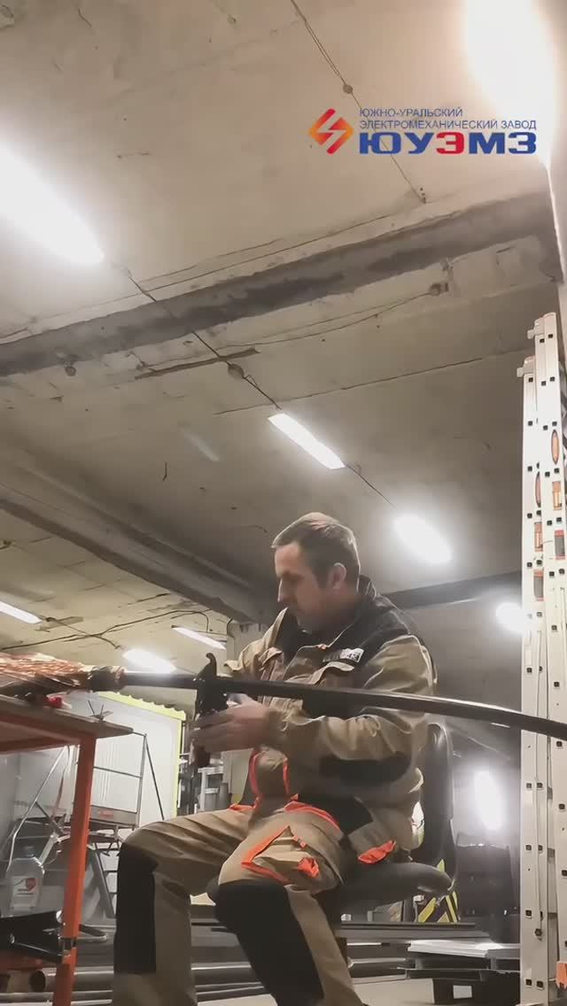 Таймлапс работу по монтажу концевой муфты