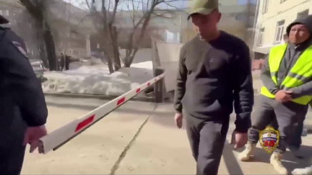 На востоке столицы сотрудники полиции пресекли факты незаконной трудовой деятельности мигрантов