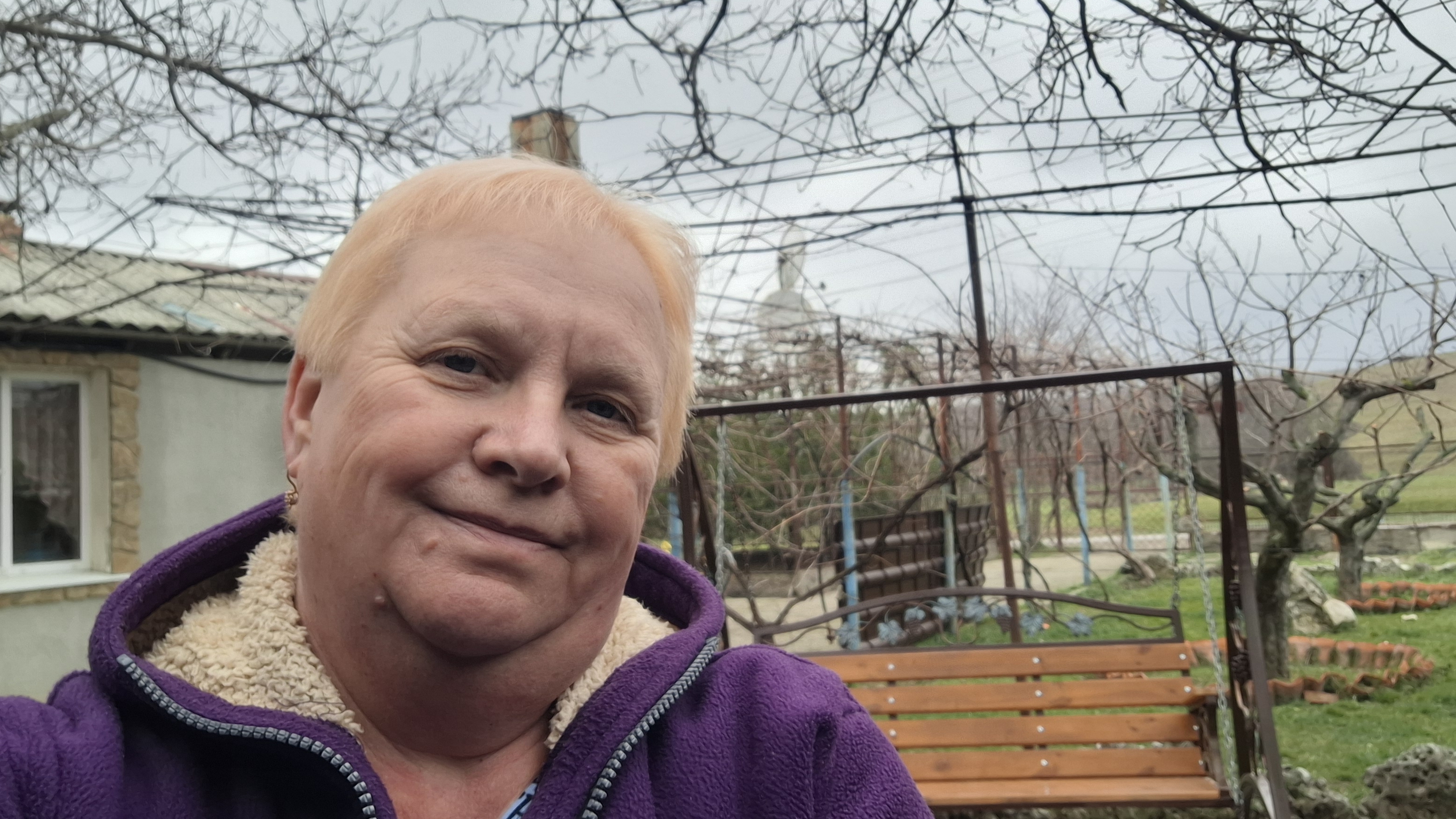 452. Привет из Крыма. Отдыхаю на качеле. 24.03.26.