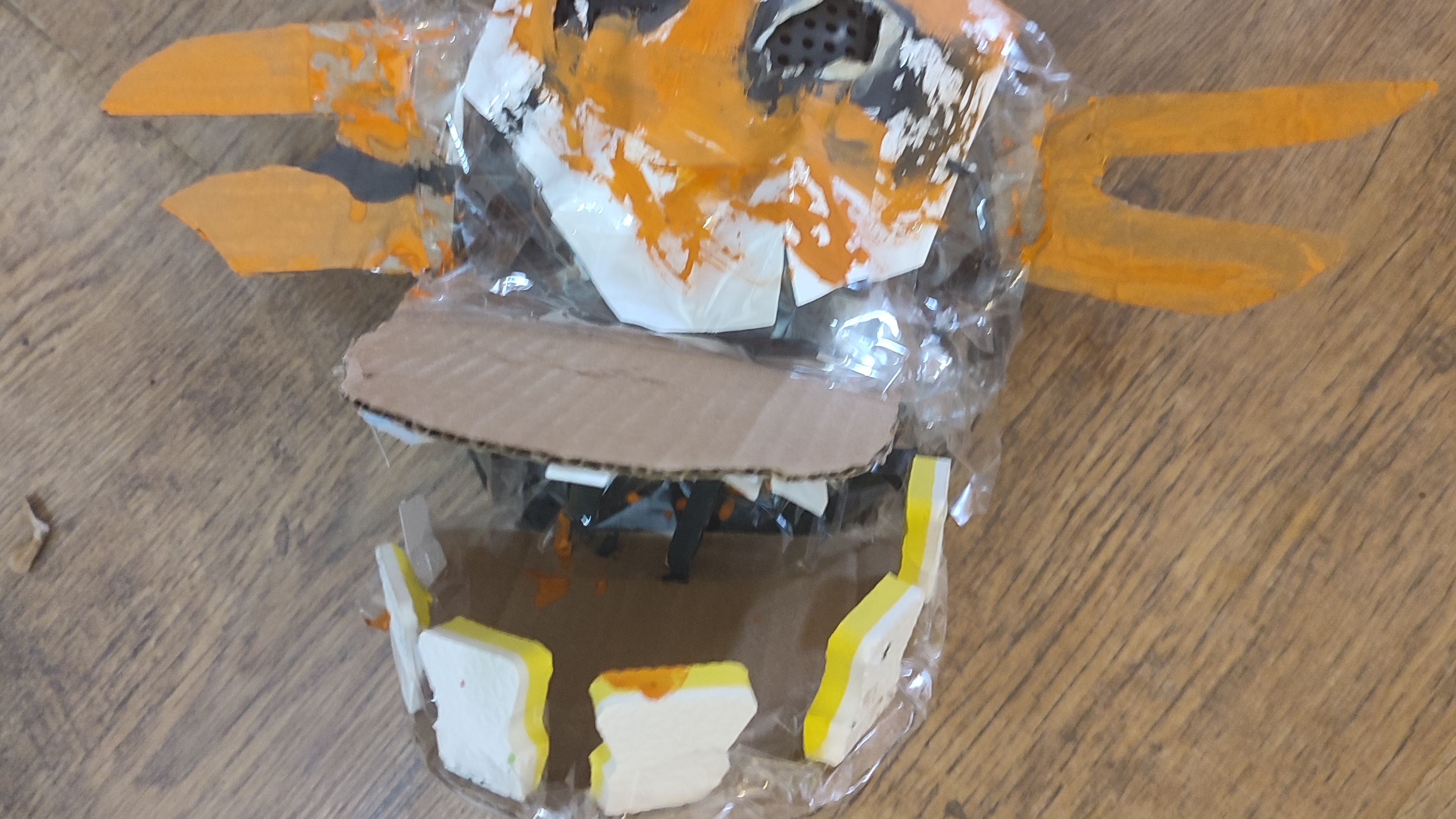 маска из Fnaf