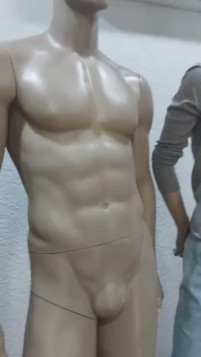 Манекен парня