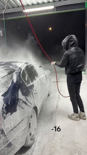 Мойка машины в мороз 😜