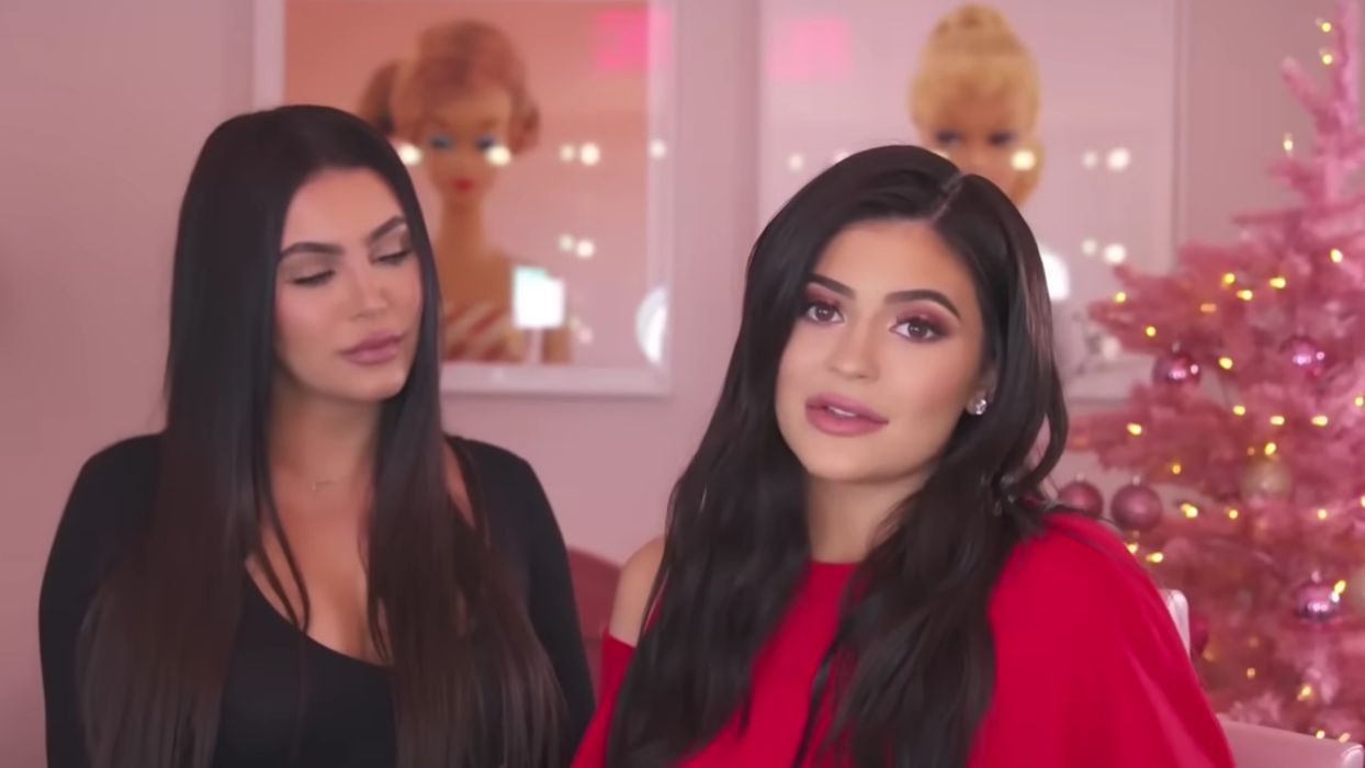 Фальшивая империя КРИС ДЖЕННЕР как она обманула мир и превратила детей в бренд...НО КАКОЙ ЦЕНОЙ