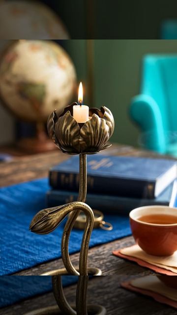 D8631 Подсвечник Кувшинка 10х12х19см Glasar