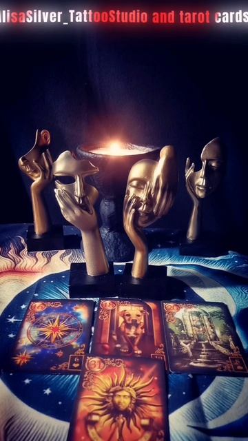 ЧТО СКРЫВАЕТ ОТ ТЕБЯ? Диагностика таро 🔮
#тароссильвер #таро#гадание #ленорман #картыленорман