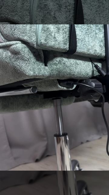 Вибромассажное кресло Calviano AVANTI ULTIMATO Green Fabric