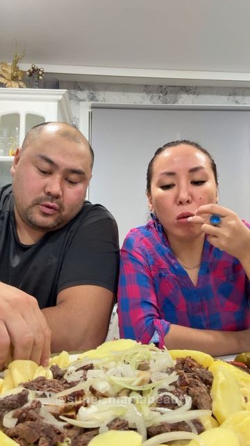 Ужин беременной. Я в MAX (Жанна Тулегенова)