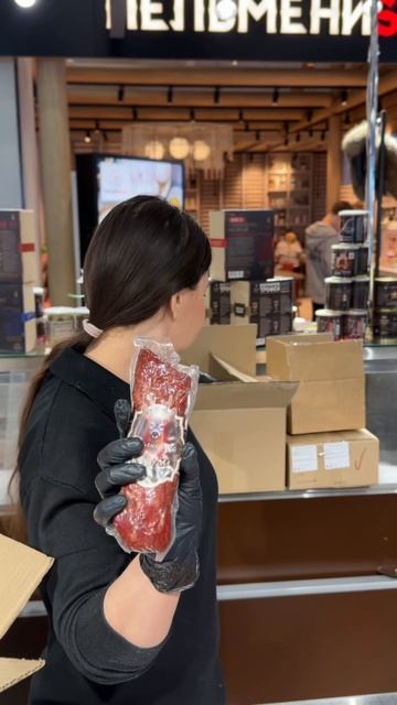 Есть два типа людей: те, кто пробовал сало чёрного кабана, и те, кому ещё предстоит это счастье!