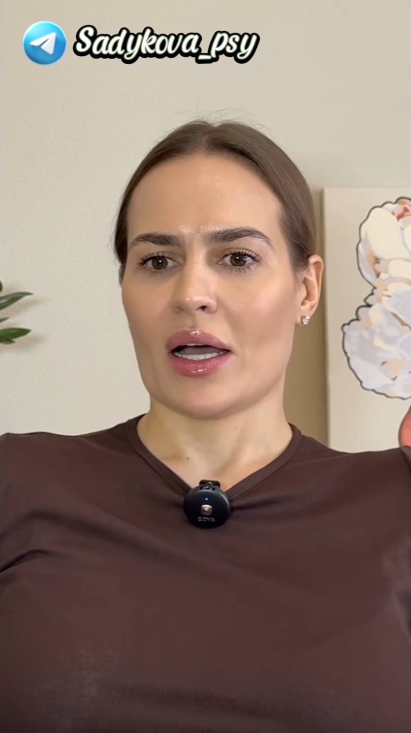 Признаки токсичной женщины: слишком быстрое сближение