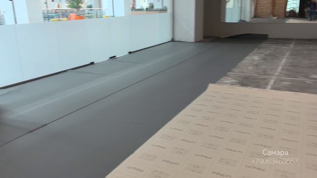 Укладка линолеума BIGFOOT 4.3 /0.6 SMOKY Grey 909 D PROFI от Ютекс на клей