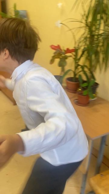 ПОВ когда прозвенел звонок