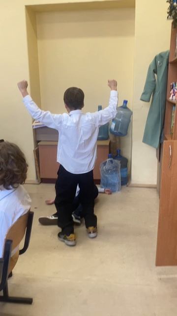 Типичные школьные игры