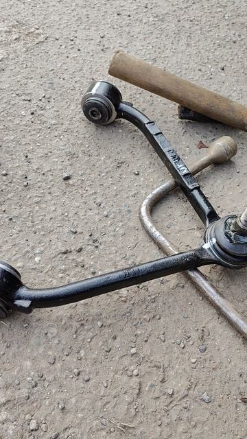 сейчас лучше делать самому чем отдавать в автосервис может нет уже адекватных механиков