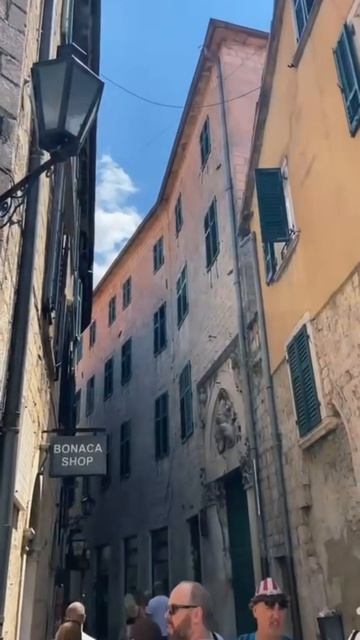 Сопровождающая Юлия Самойлова приглашает в тур Сербия – Босния – отдых на море в Черногории