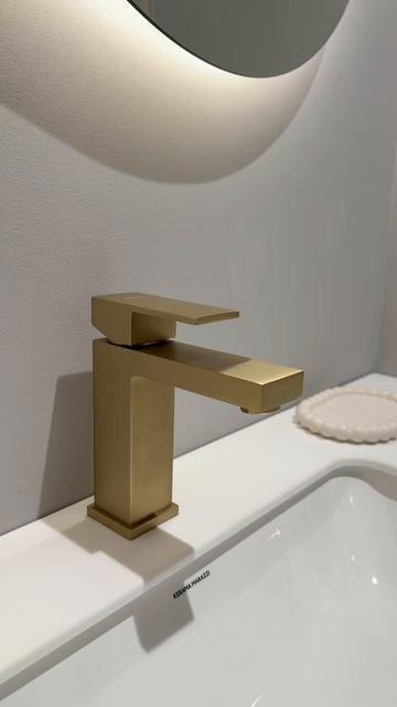 Мебель для ванны на заказ: стиль и функциональность