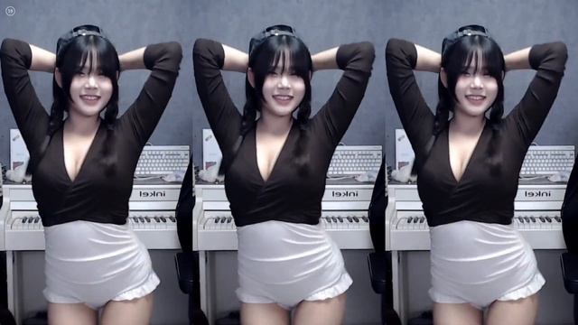 Korean Girl / Lookbook