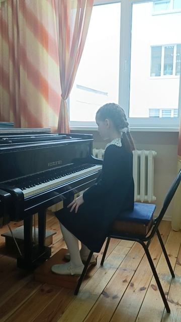 Васильева Таисия,3 класс.ДШИ колледжа культуры и искусств имени И.С.Палантая