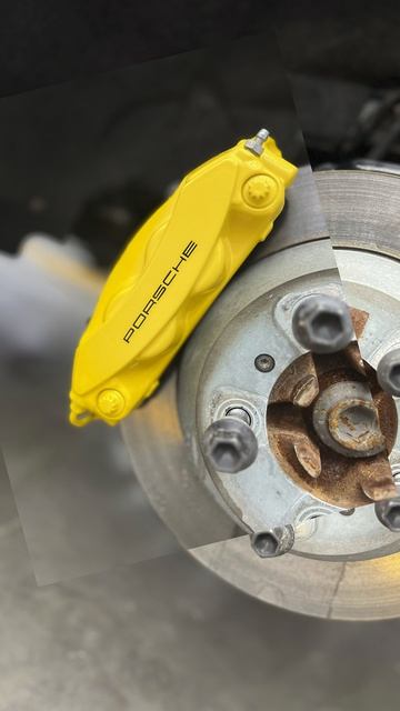 Порошковая покраска суппортов в жёлтый цвет для Porsche