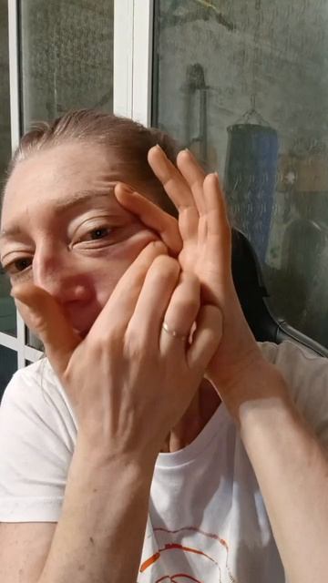 4 причины делать самомассаж лица