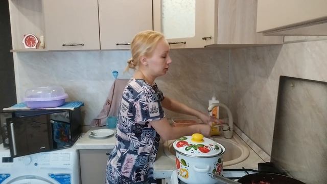 У меня появился кто-то третий 🤗 Приготовим вкусный ужин вместе 😋