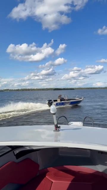 Лодка Салют 430 с мотором Marlin 40