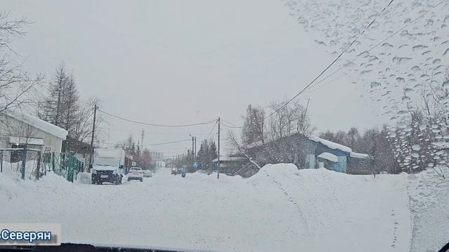 Весна бывает разной, особенно за полярным кругом. Из окна машины. ЖизньСеверян. Ямало-Ненецкий АО
