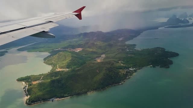 Полет из Сингапура в Таиланд, отдых на берегу Индийского океана
