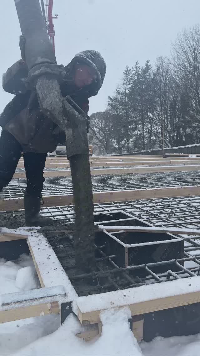 Фундамент зимой, Часть 2: заливка бетоном и прогрев от ПАЛЕКС