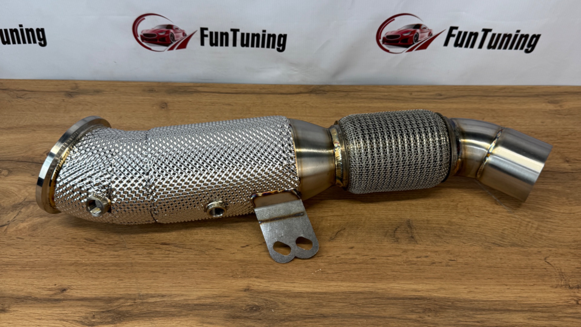 Даунпайп для двигателя BMW B58