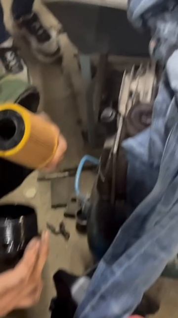 Замена масла Audi A2 Polymerium Pro 10w40