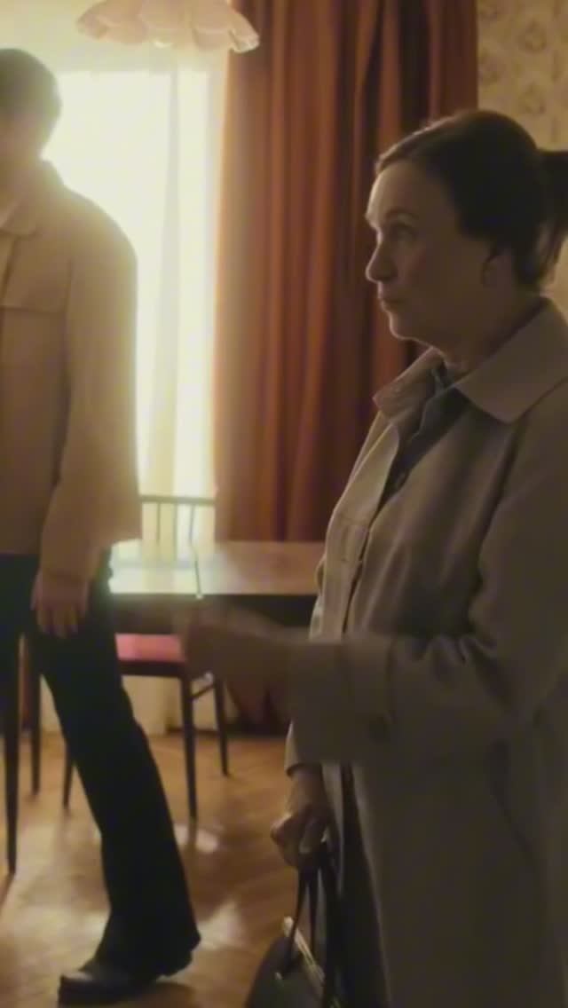 Сыграла Хозяйку квартиры в 