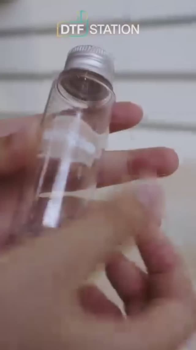 30 Пометьте свой дорожный набор надписями