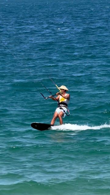 Пляж в Нячанге. Конец марта